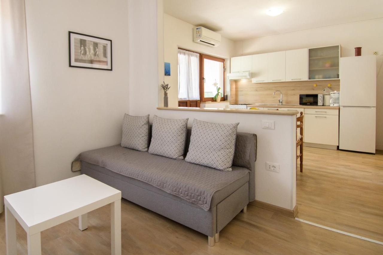 Apartman Alba Karigador Ngoại thất bức ảnh
